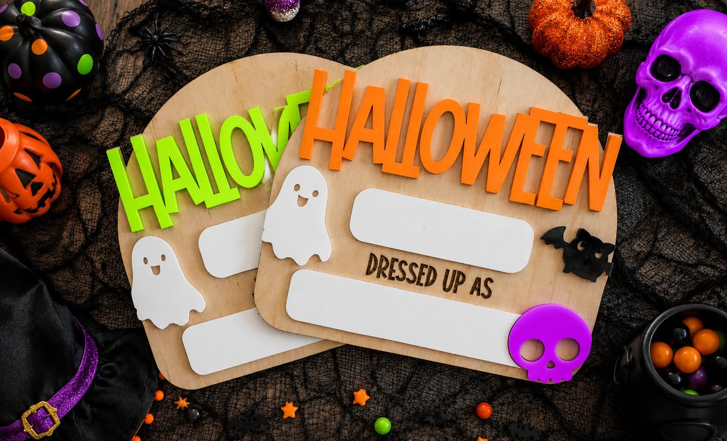 Halloween Costume Announcement Sign