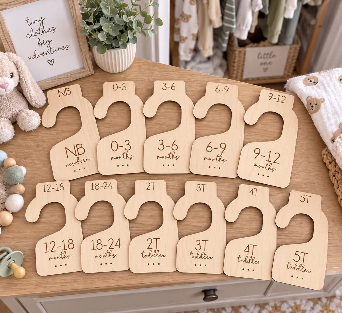 Child Apparel Sizing Hanger Set