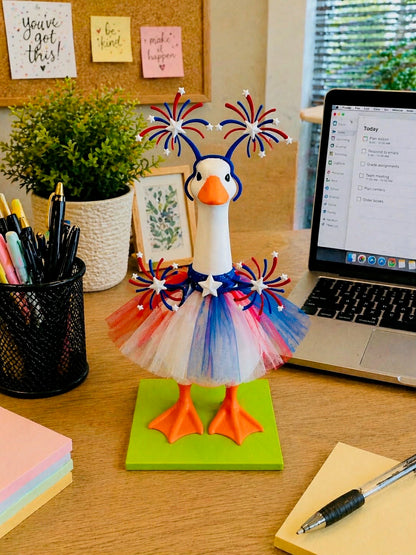 7" Desk Goose